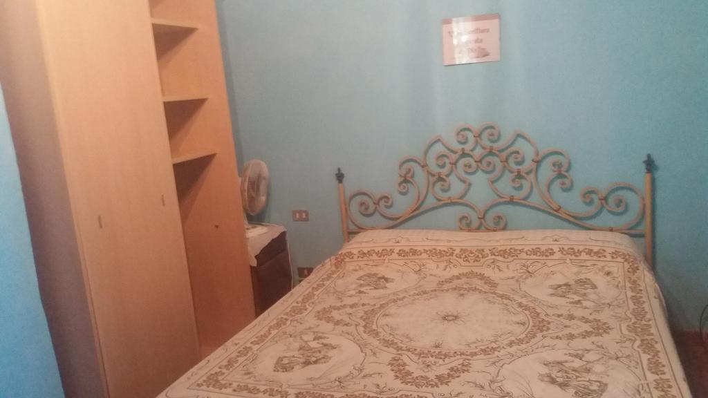 مبيت وإفطار لاتيرينا Azzurre Beb المظهر الخارجي الصورة